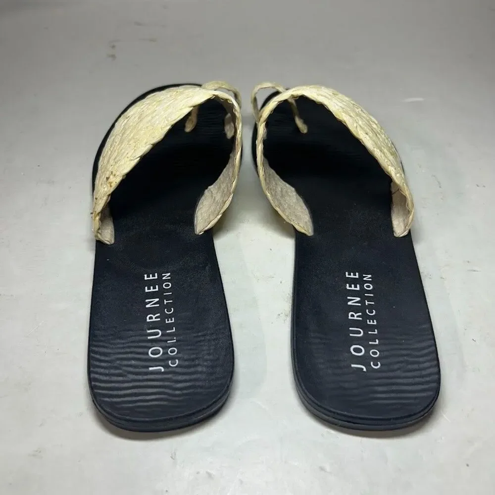 Journee Collection Womens 10 Off White Zindy Slip On Flat Sandals NIB KP4